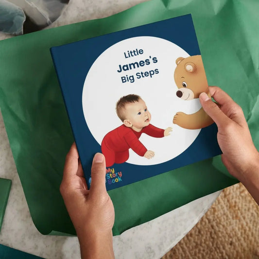 Little Milestones: A Personalised Baby Growth Book